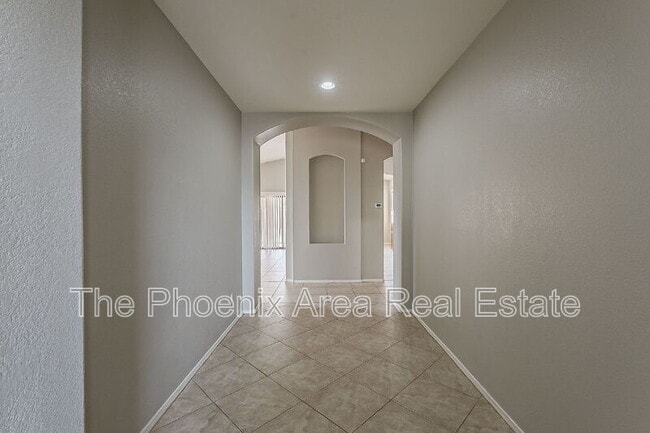 Building Photo - 4121 S Splendor Ct