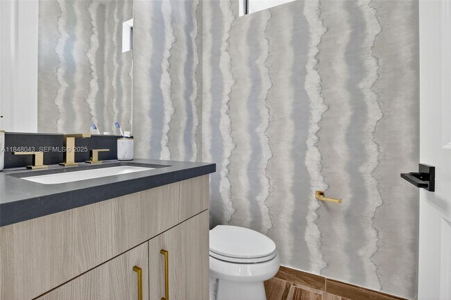 Building Photo - 14855 Millstone Ranches Dr