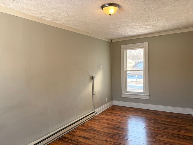 Building Photo - 1318 Union St