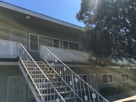 Building Photo - 712 Figueroa Pl