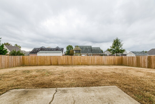 Building Photo - 2799 Russum Dr