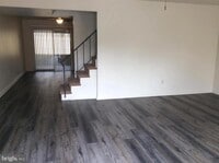 Building Photo - 7 Rittenhouse Ct