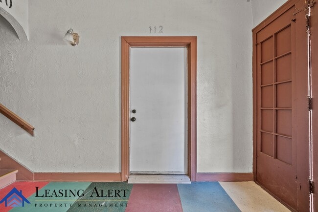 Building Photo - 112 S Cummings St