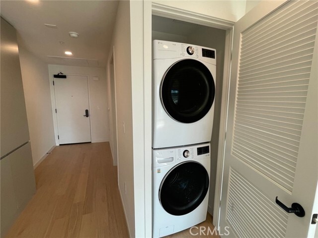 Building Photo - 904 S New Hampshire Ave