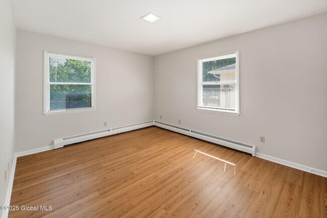 Building Photo - 55 Miller Ave