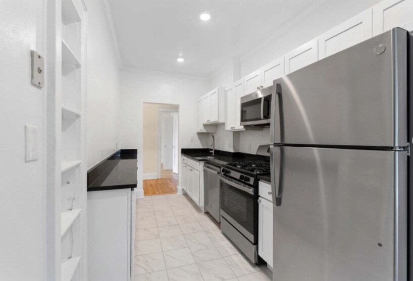 Building Photo - 90 Kilsyth Rd