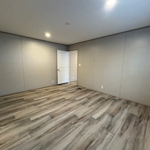 Building Photo - 2319 Greensburg Rd