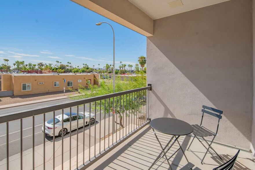 Building Photo - 701 W Rio Salado Pkwy