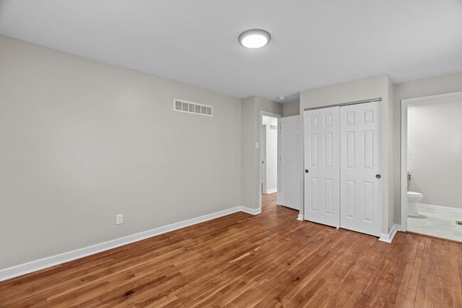 Building Photo - Charming 3-Bedroom, 1.5-Bath Single-Family Home