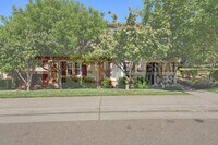 Building Photo - 83 Sluice Way