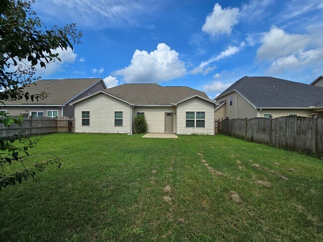 Building Photo - 1760 Musket Trail