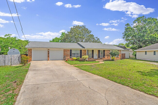 Building Photo - 203 Elizabeth Ct