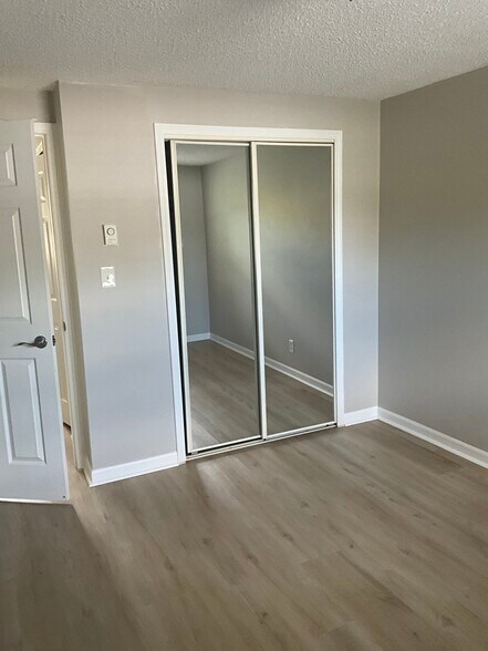 Closet doors - 27796 Reo Rd