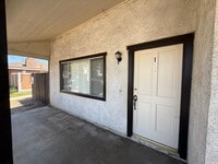 Building Photo - 1230 Hull Pl