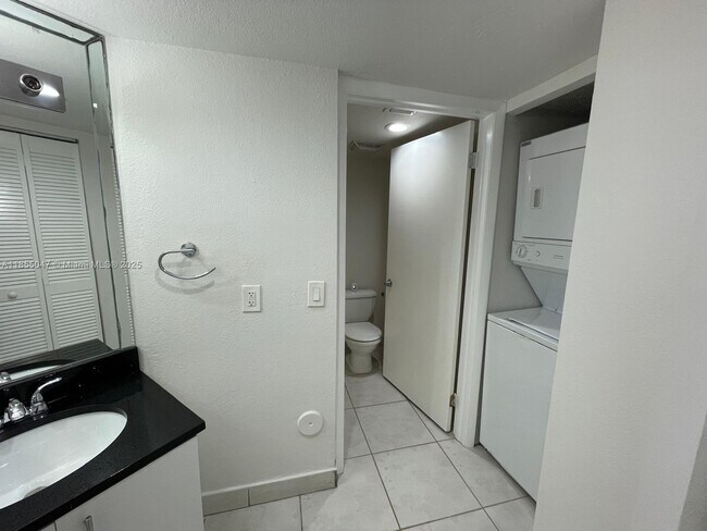 Building Photo - 8275 SW 152nd Ave