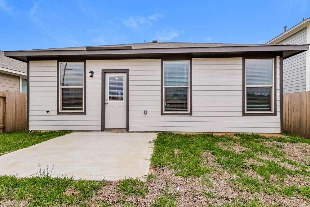Building Photo - 16750 Rover Ln