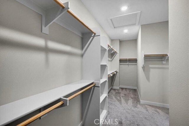 Building Photo - 670 Athos