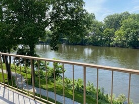 Building Photo - 1519 Marigold Way