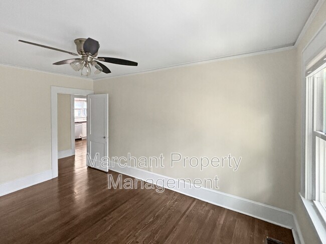 Building Photo - 312 Briarcliff Dr