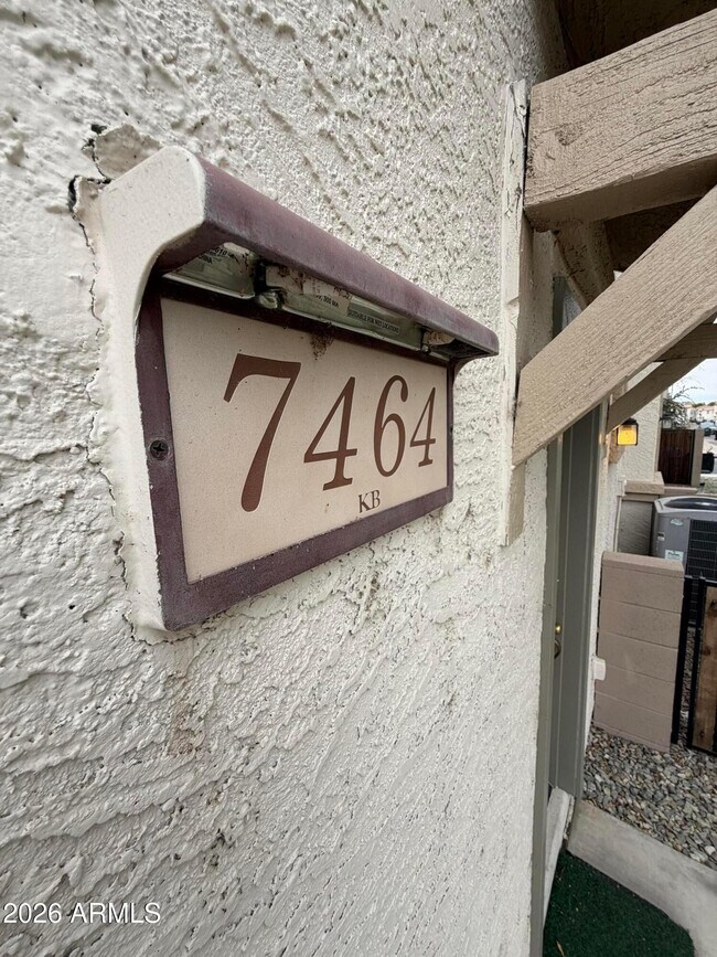 Building Photo - 7464 S 31st Pl