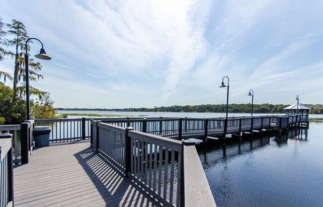 Building Photo - ORLANDO: 1 bed/1 Bath, Gated Community of ...