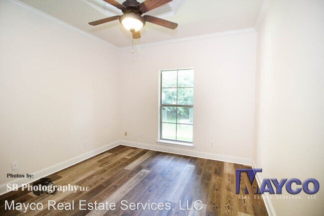 Building Photo - 4 br, 2 bath House - 448 Grand Oaks