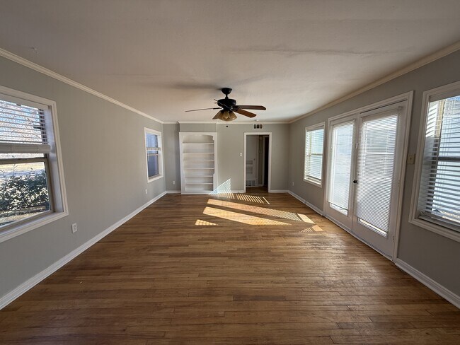 Building Photo - 3405 29th St