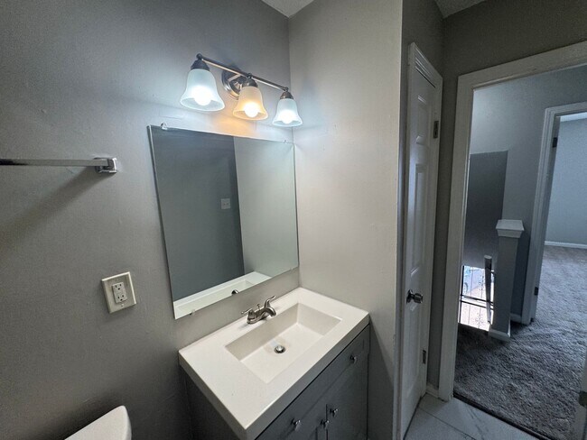 Building Photo - 3546 Christine Rd