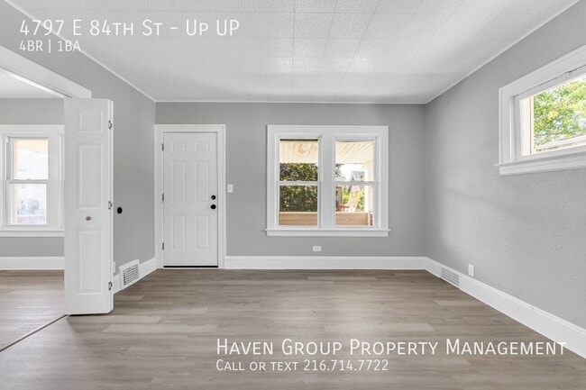 Building Photo - 4797 E 84th St