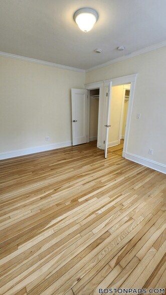 Building Photo - 18 Chauncy St