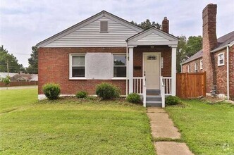 Building Photo - Fantastic 2bd/1ba home! Let yourself in!