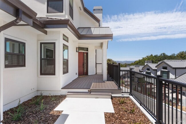 Building Photo - 4420 Lahinch Ln