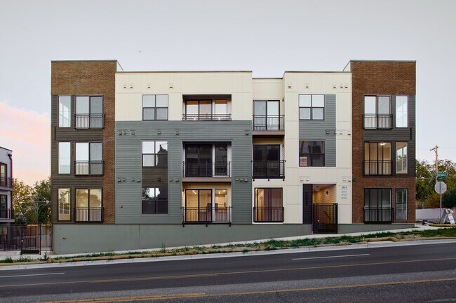 Building Photo - BRAND NEW Condo at SLOANS LAKE!