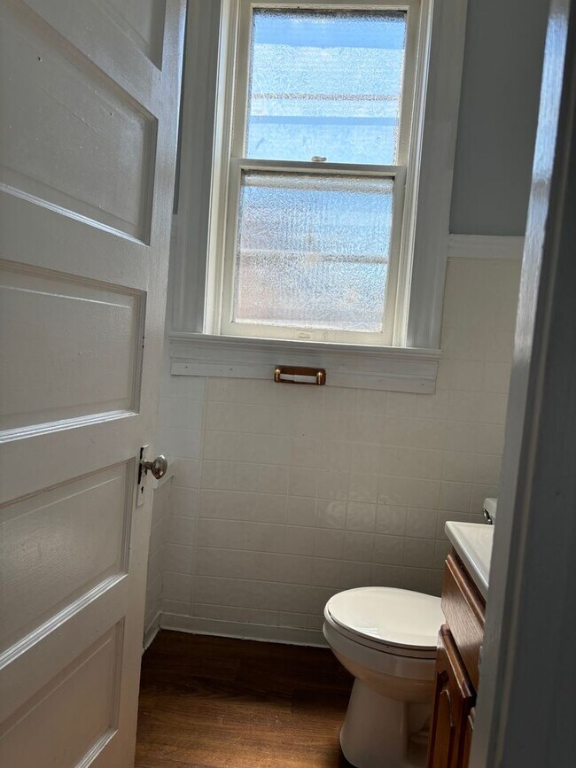 Building Photo - 4531 Louisiana Ave