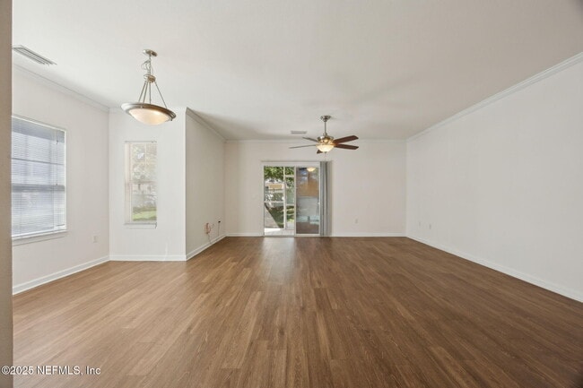 Building Photo - 3750 Silver Bluff Blvd