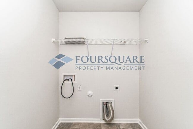 Building Photo - Newly Built 3-Bedroom Townhome with Spacio...