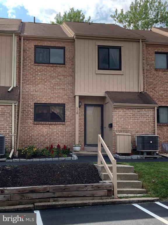 Building Photo - 118 Sycamore Ct