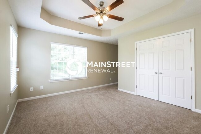 Building Photo - 3 Bedroom Pet-Friendly Home in College Park, GA with Main Street Renewal