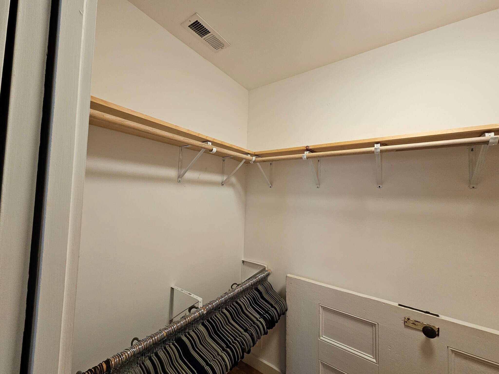 closet master - 308 E Leigh St