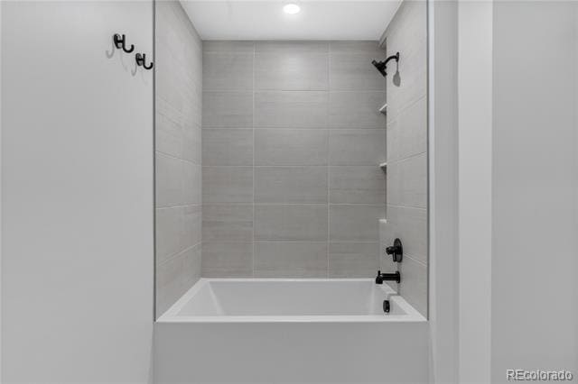 Building Photo - 1601 Park Ave