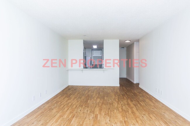 Building Photo - a 2 bedroom, 1.5 bath condo for rent at Ka...