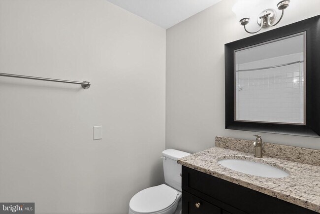 Building Photo - 5816 Apple Wood Ln