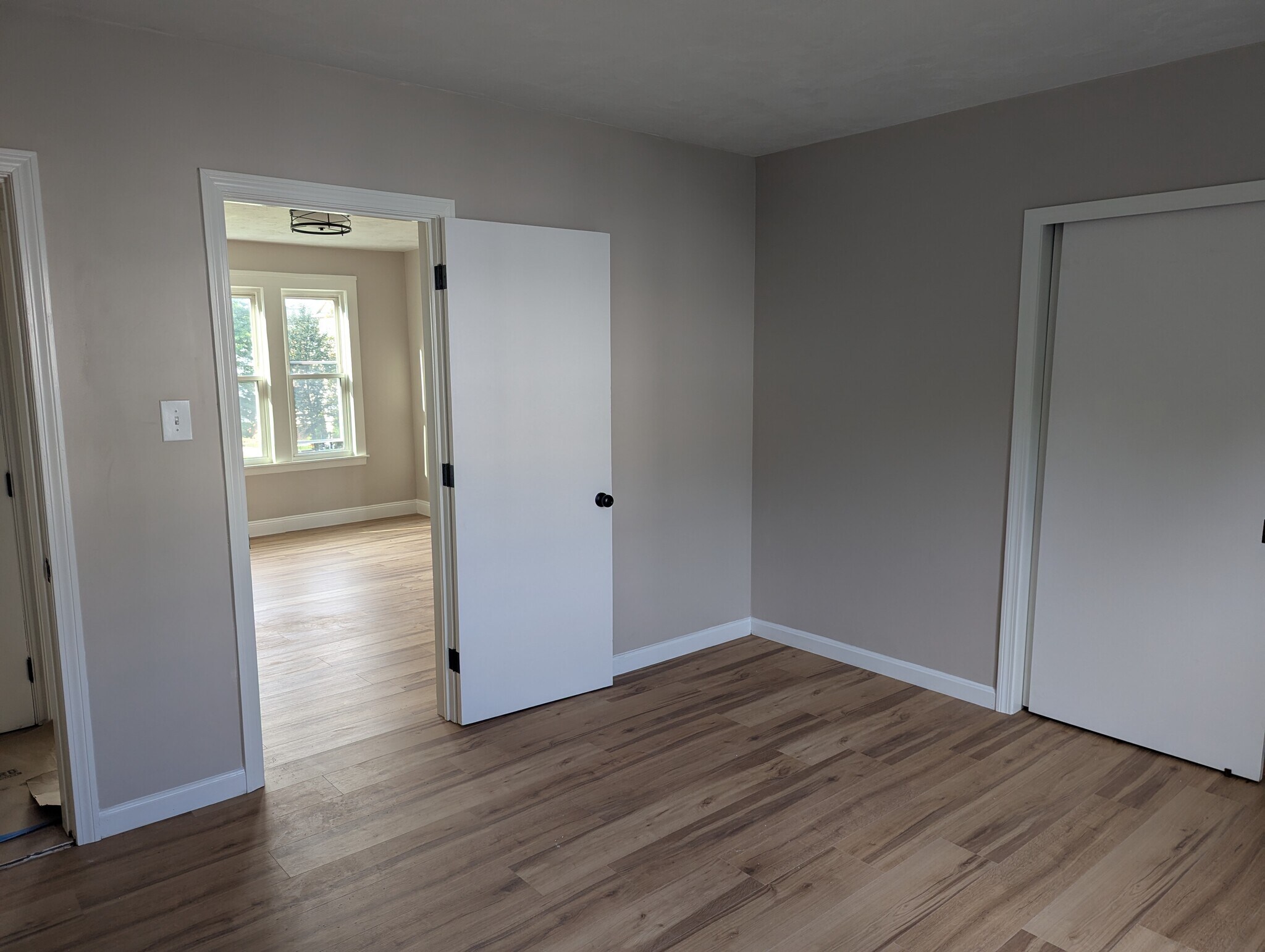 Building Photo - 209 Ingleside Ave