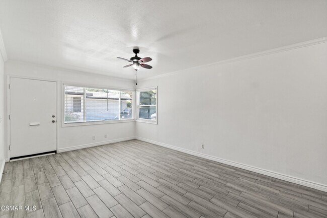 Building Photo - 3345 Porter Ln