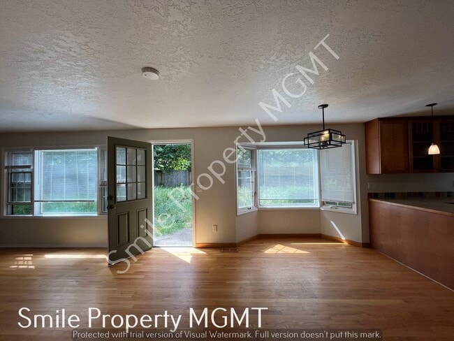 Building Photo - Spacious 5 bedrooms house in Beaverton