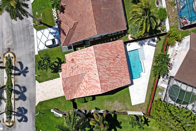 Building Photo - 11175 Jasmine Hill Cir