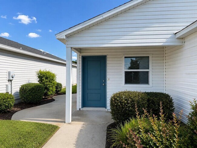 Building Photo - 2452 Soper St
