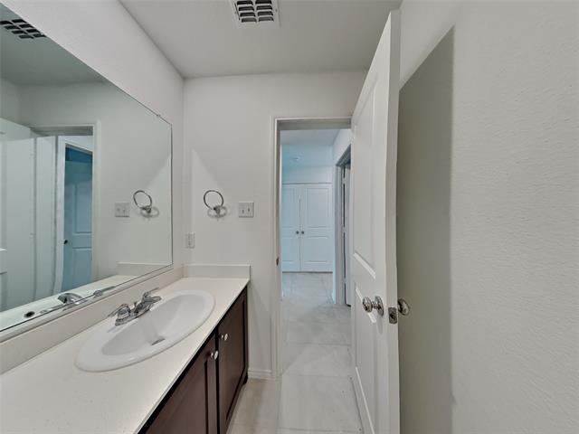 Building Photo - 14036 Haggerston Dr