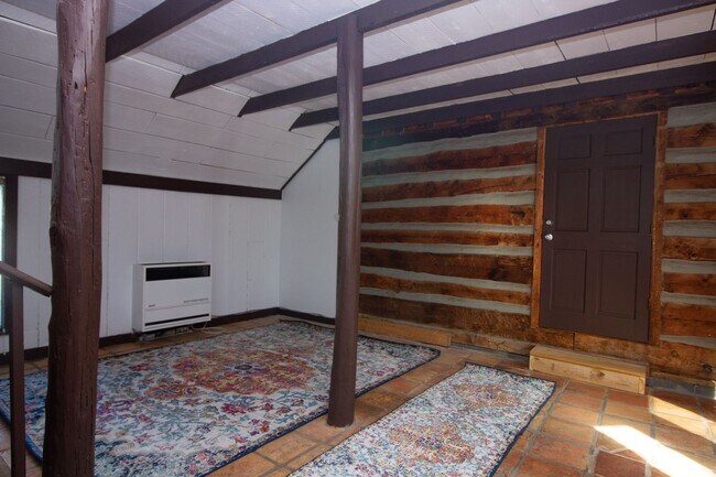 Building Photo - Alma Studios