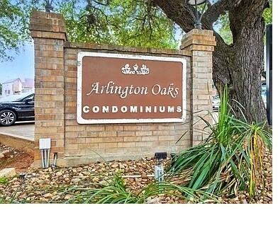 Building Photo - 2312 Balsam Dr